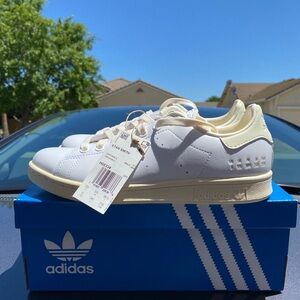 Adidas Stan Smith Shoes (Brand New)